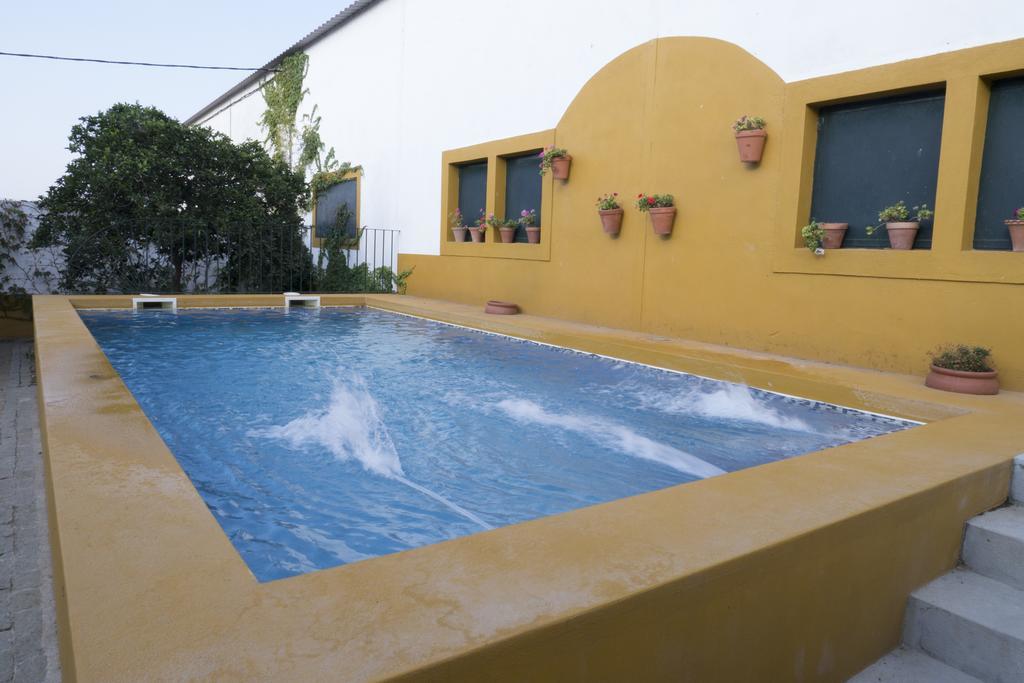 Casa Rural Dehesa De Solana Herrera de Alcántara Exterior photo