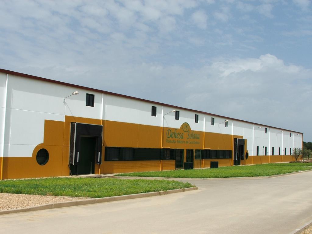 Casa Rural Dehesa De Solana Herrera de Alcántara Exterior photo
